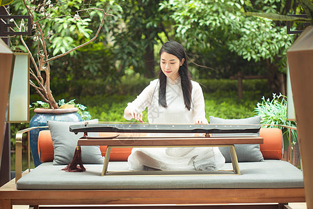 She said at Liu Mingsheng deliberately.